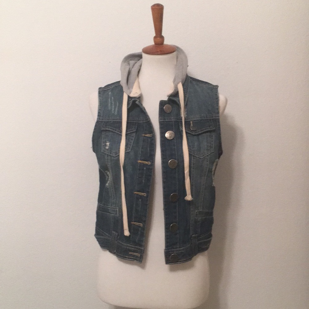 Women’s Denim Vest